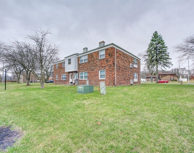 4032 216th Street - Photo Thumbnail 20