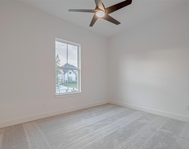 26914 Arethusa Court - Photo Thumbnail 17