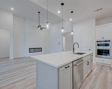 26914 Arethusa Court - Photo Thumbnail 11