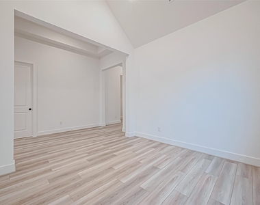 26914 Arethusa Court - Photo Thumbnail 30
