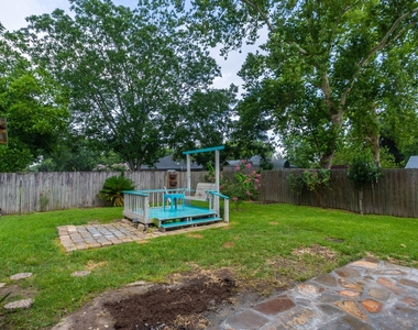 1714 Magnolia Drive - Photo Thumbnail 24