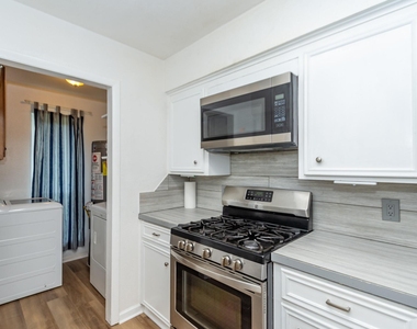 1714 Magnolia Drive - Photo Thumbnail 9