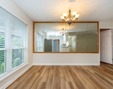 1714 Magnolia Drive - Photo Thumbnail 10