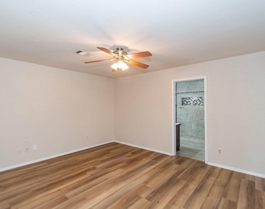 1714 Magnolia Drive - Photo Thumbnail 13