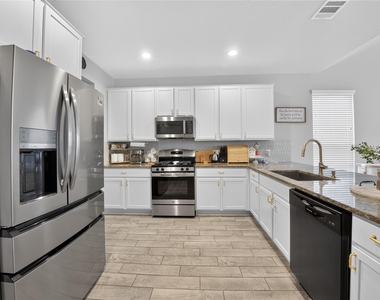 15014 Timberson Ridge Lane - Photo Thumbnail 4