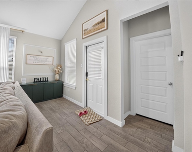 15014 Timberson Ridge Lane - Photo Thumbnail 9