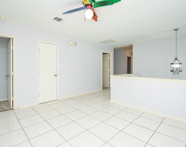 12827 Magenta Oaks Drive - Photo Thumbnail 22