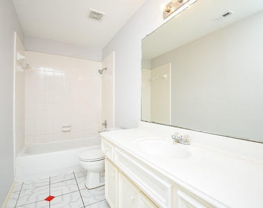 12827 Magenta Oaks Drive - Photo Thumbnail 21