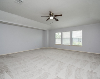 12827 Magenta Oaks Drive - Photo Thumbnail 14