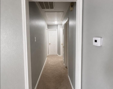 1325 Northbrook Drive - Photo Thumbnail 2