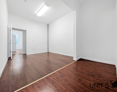 232 Covert Street - Photo Thumbnail 10