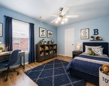9722 Eagle Peak Ct - Photo Thumbnail 35