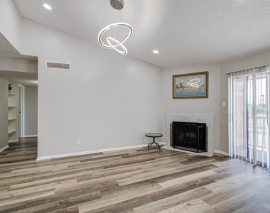 10101 S Gessner Road - Photo Thumbnail 5