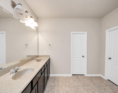 7214 Baitland Drive - Photo Thumbnail 24