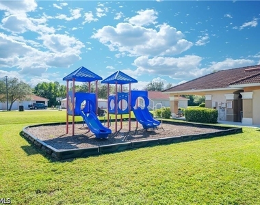 4110 Castilla Circle - Photo Thumbnail 21