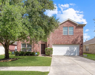 30327 Deleon Fields Drive - Photo Thumbnail 1