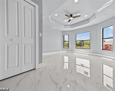 1130 Graystone Avenue - Photo Thumbnail 11