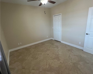 4089 Cherrybrook Loop - Photo Thumbnail 13