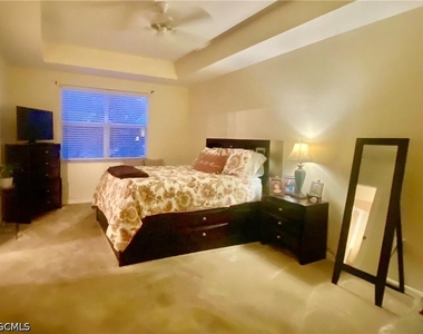 16198 Via Solera Circle - Photo Thumbnail 4