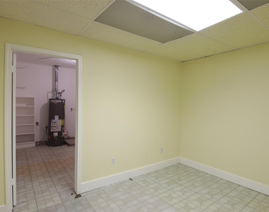 6601 Stroud Drive - Photo Thumbnail 17
