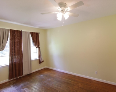 6601 Stroud Drive - Photo Thumbnail 12