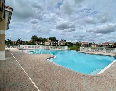 8929 Spring Mountain Way - Photo Thumbnail 28