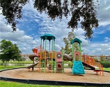 8929 Spring Mountain Way - Photo Thumbnail 24