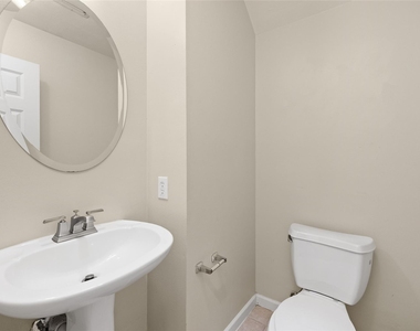 1708 Dennis Street - Photo Thumbnail 11