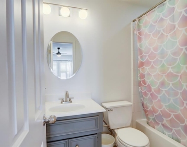 1237 W 17th Street - Photo Thumbnail 19