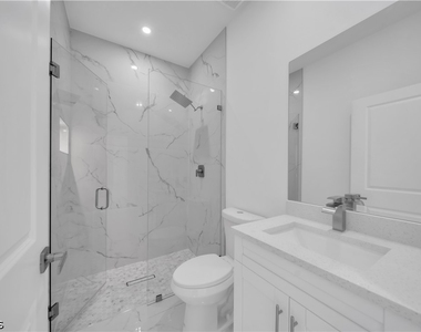 506 W 5th Street - Photo Thumbnail 24