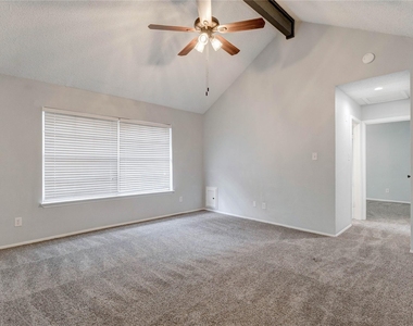 9614 Charter Ridge Drive - Photo Thumbnail 18
