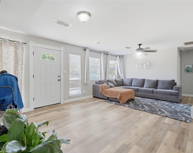 700 Butler Drive - Photo Thumbnail 5