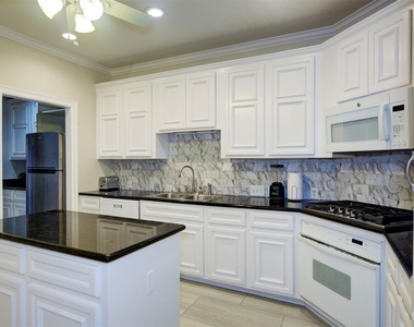 1711 Huldy Street - Photo Thumbnail 1