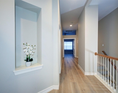 1711 Huldy Street - Photo Thumbnail 33