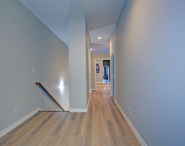 1711 Huldy Street - Photo Thumbnail 34