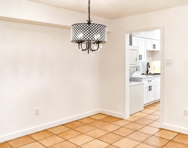 2744 Briarhurst Drive - Photo Thumbnail 11