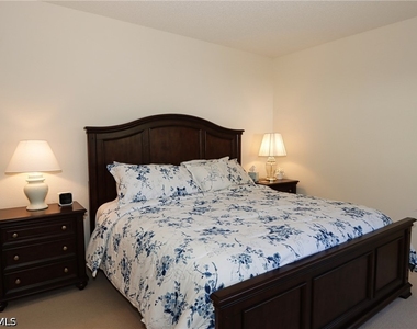 765 Willowbrook Drive - Photo Thumbnail 6