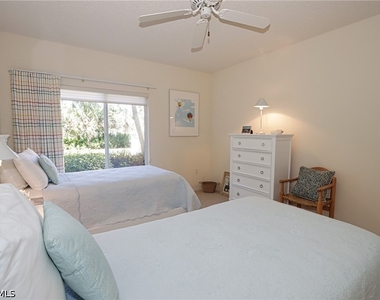 765 Willowbrook Drive - Photo Thumbnail 10