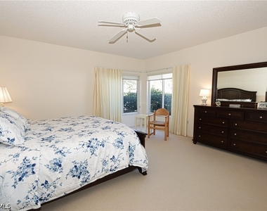 765 Willowbrook Drive - Photo Thumbnail 7