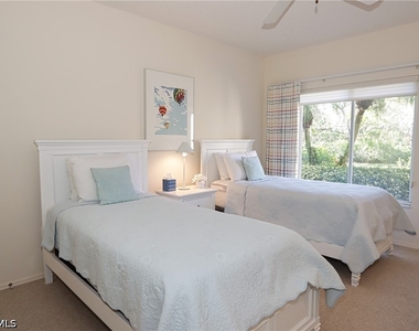 765 Willowbrook Drive - Photo Thumbnail 9