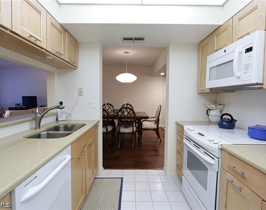 765 Willowbrook Drive - Photo Thumbnail 4