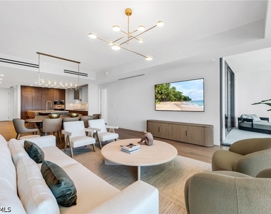 5100 Seagrass Boulevard - Photo Thumbnail 3