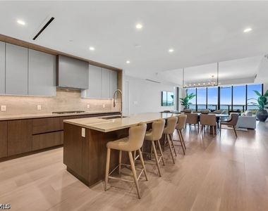 5100 Seagrass Boulevard - Photo Thumbnail 6