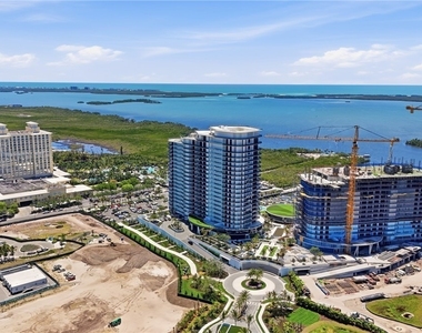 5100 Seagrass Boulevard - Photo Thumbnail 11