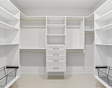 5100 Seagrass Boulevard - Photo Thumbnail 38