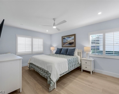 3400 Gulf Shore Boulevard N - Photo Thumbnail 11