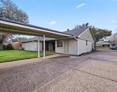 3415 Freshmeadows Drive - Photo Thumbnail 32