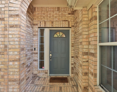 7 N Regan Mead Circle - Photo Thumbnail 31