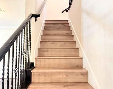 3010 Overbrook Meadow Lane - Photo Thumbnail 17