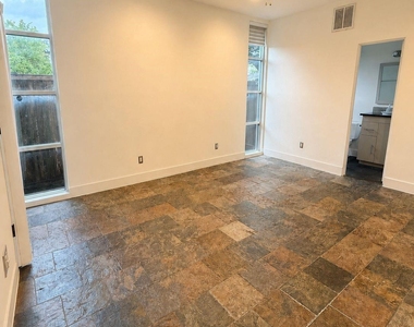6014 Fairdale Lane - Photo Thumbnail 27